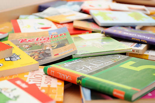 Stacks Image 758105